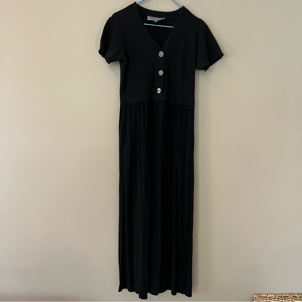 Vintage Boho Black V-Neck Maxi Dress with Button Detail